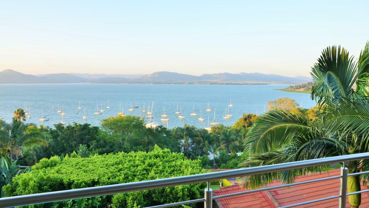 Stirling Manor Boutique Guest House Hartbeespoort Exterior foto